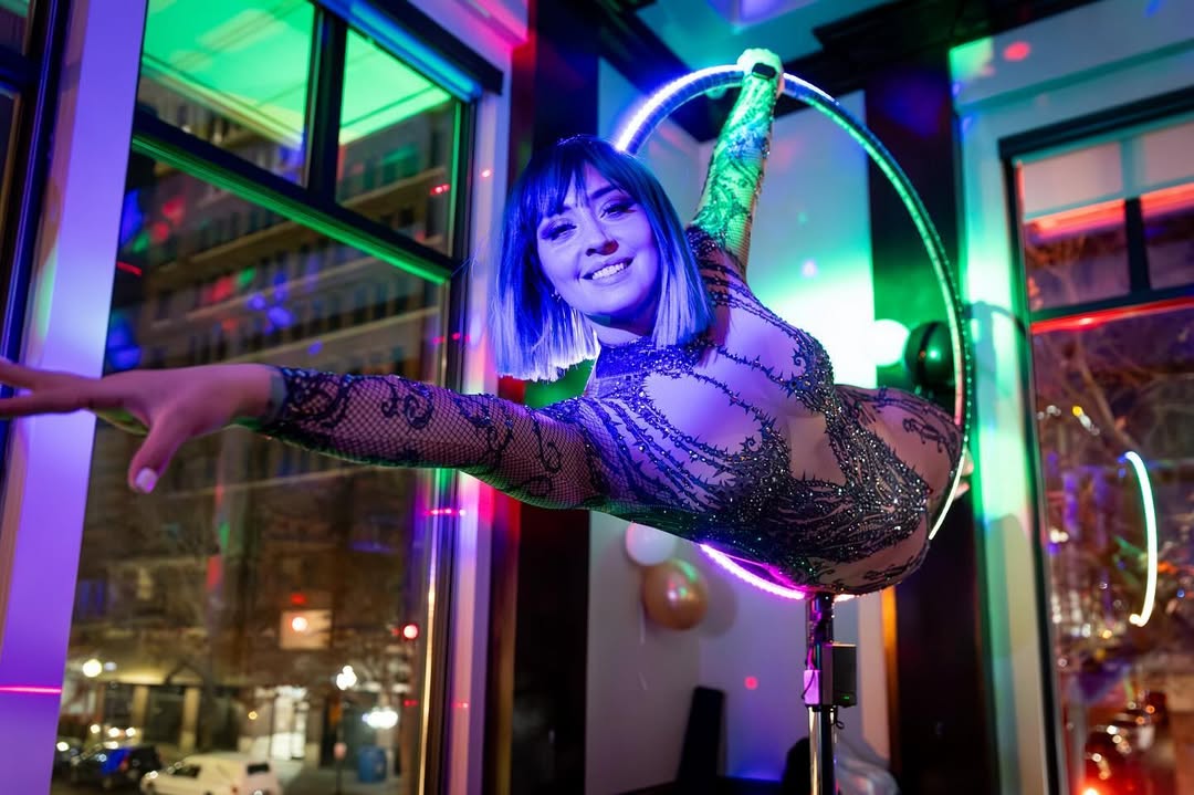 Aerialist: Aerial Red